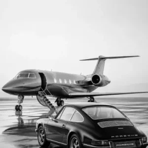 Retro Porsche Jet Airport schwarz weiss