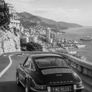 Retro Porsche Monaco schwarz weiss